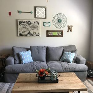 Meet your Posher, Carly